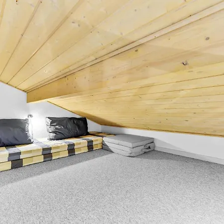 Holiday home 3 Bedroom Beautiful In Norre Nebel