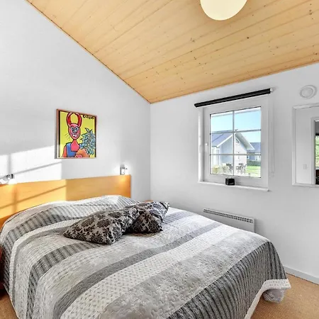 3 Bedroom Beautiful In Holiday home